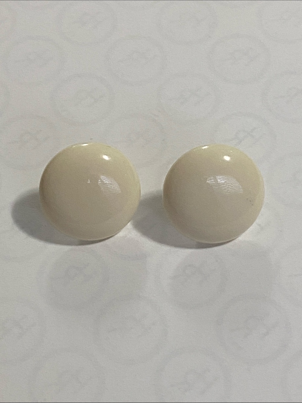 Vintage Round Cream Button Stud Earrings - Simple Neutral Pair